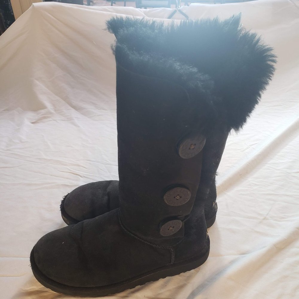 Bailey Button Triplet II Genuine Shearling Boot